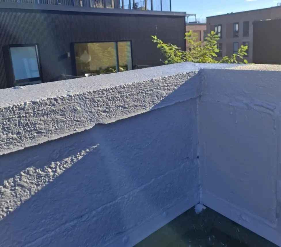 fugt i beton